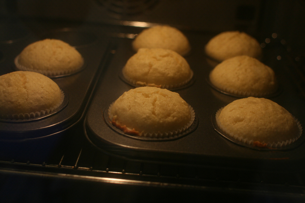 Pfirsich Mandel Muffins - Rezept